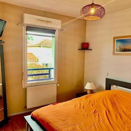 Maison 2* Avec Jardin, Proche Centre Et Pistes Cyclables A - Fr-1-239-1023 Holiday home Capbreton