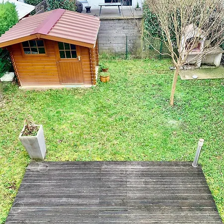 Holiday home Maison 2* Avec Jardin, Proche Centre Et Pistes Cyclables A - Fr-1-239-1023 *