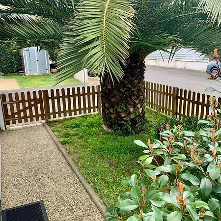 Maison 2* Avec Jardin, Proche Centre Et Pistes Cyclables A - Fr-1-239-1023