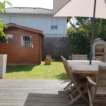 Holiday home Maison 2* Avec Jardin, Proche Centre Et Pistes Cyclables A - Fr-1-239-1023 Capbreton